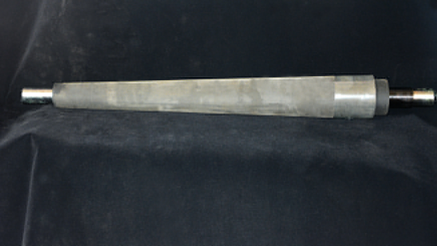 聚氨酯包膠輥錐形膠輥在機場和物流行業應用 