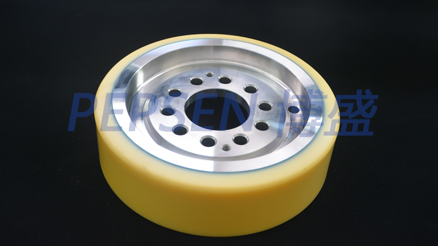 聚氨酯單軌吊摩擦輪工藝創新與優勢概覽 